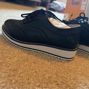 Torrid Size 8 Perforated Oxford shoes - NWT
